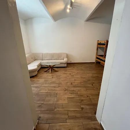Apartmán Červený Kostelec *
